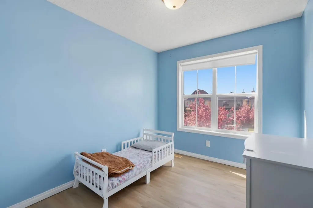80 Prestwick Bay SE Calgary AB T2Z 4S4
