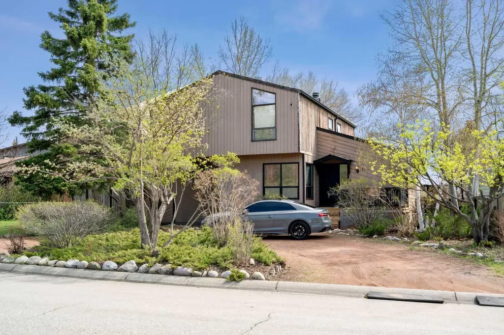 65 Carolina Drive Cochrane AB T4C 1C4