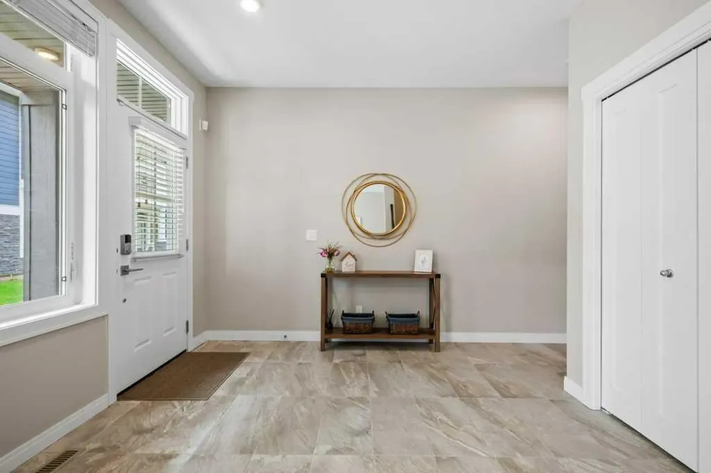 205 Wentworth Row SW Calgary AB T3H 1Y1