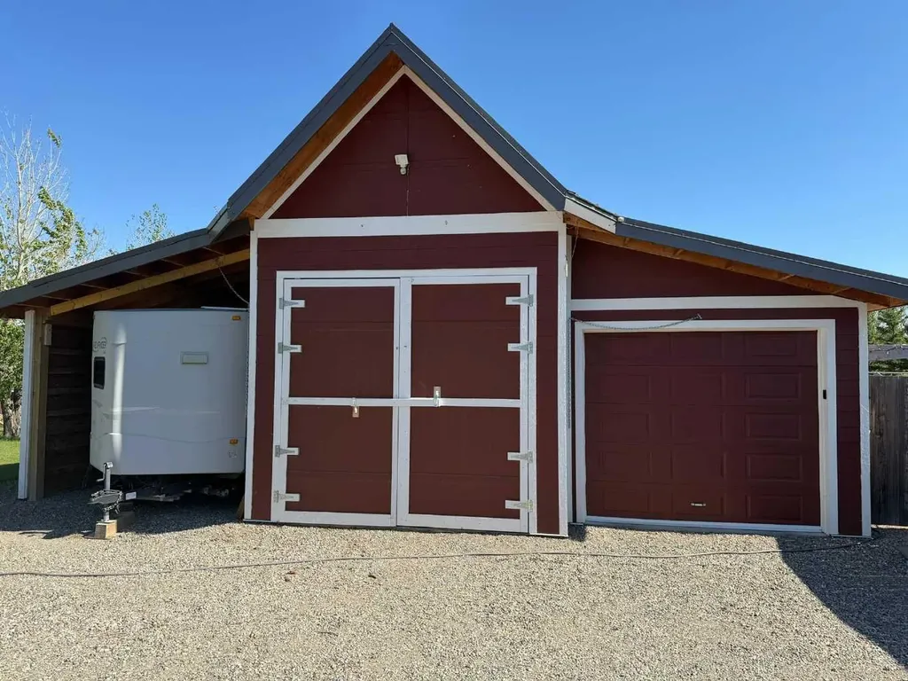 211 Moon River Drive Moon River Estates AB T0L1M0