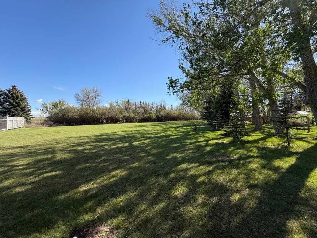 211 Moon River Drive Moon River Estates AB T0L1M0