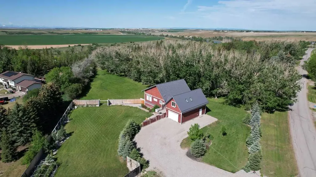211 Moon River Drive Moon River Estates AB T0L1M0