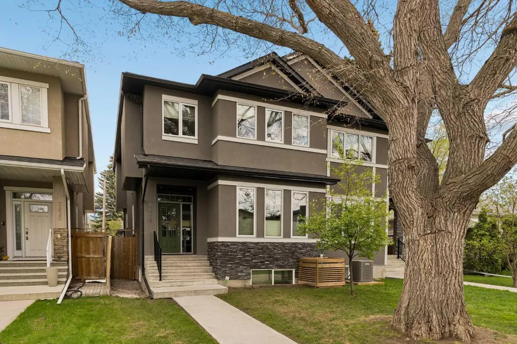 3818 2 Street NW Calgary AB T2K 0Y4