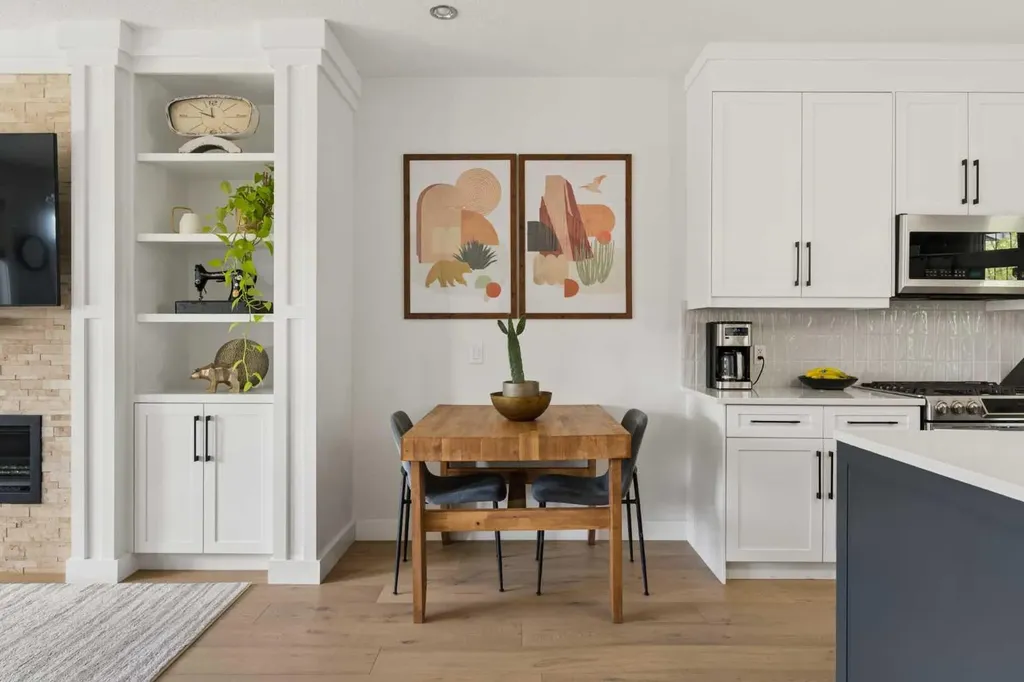 3818 2 Street NW Calgary AB T2K 0Y4
