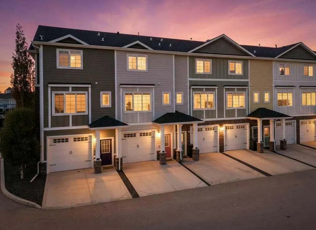 5210 Lakeshore Drive Sylvan Lake AB T4S 0M6