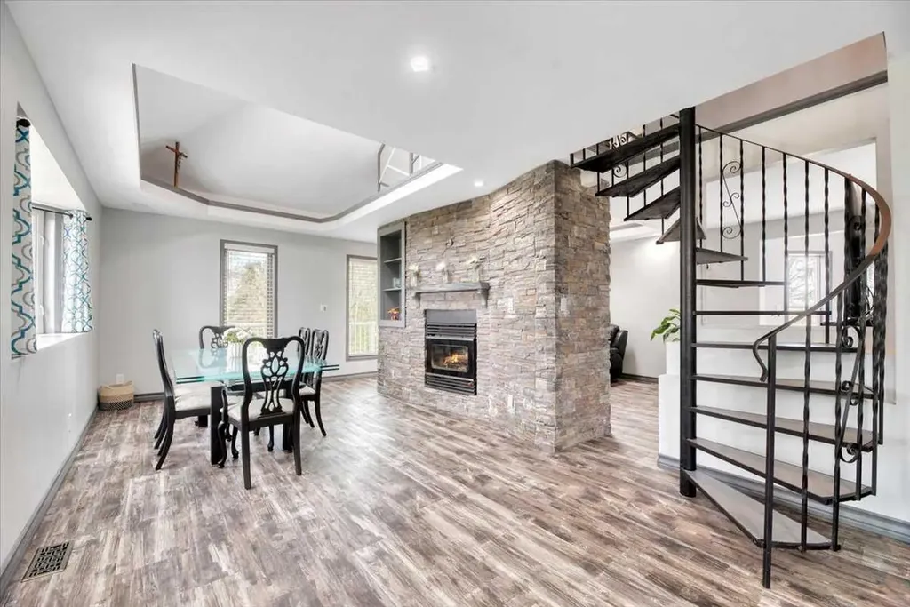 261017 Range Road 244 Rural Wheatland County AB T1P 0L1
