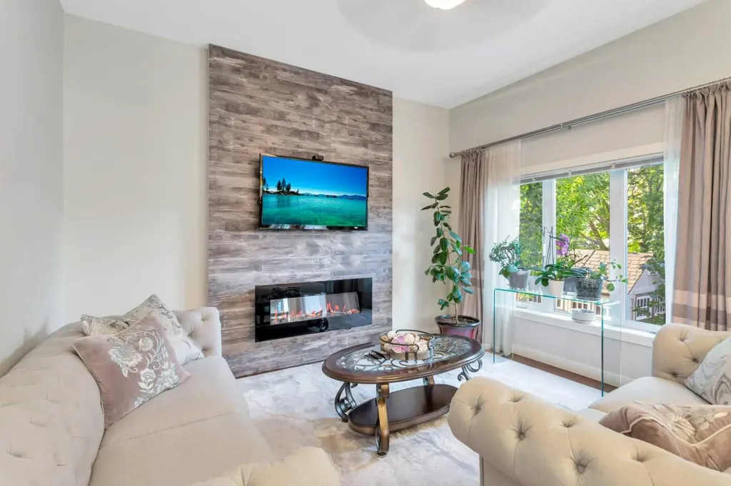 149 Carrington Drive Red Deer AB T4P 0G5