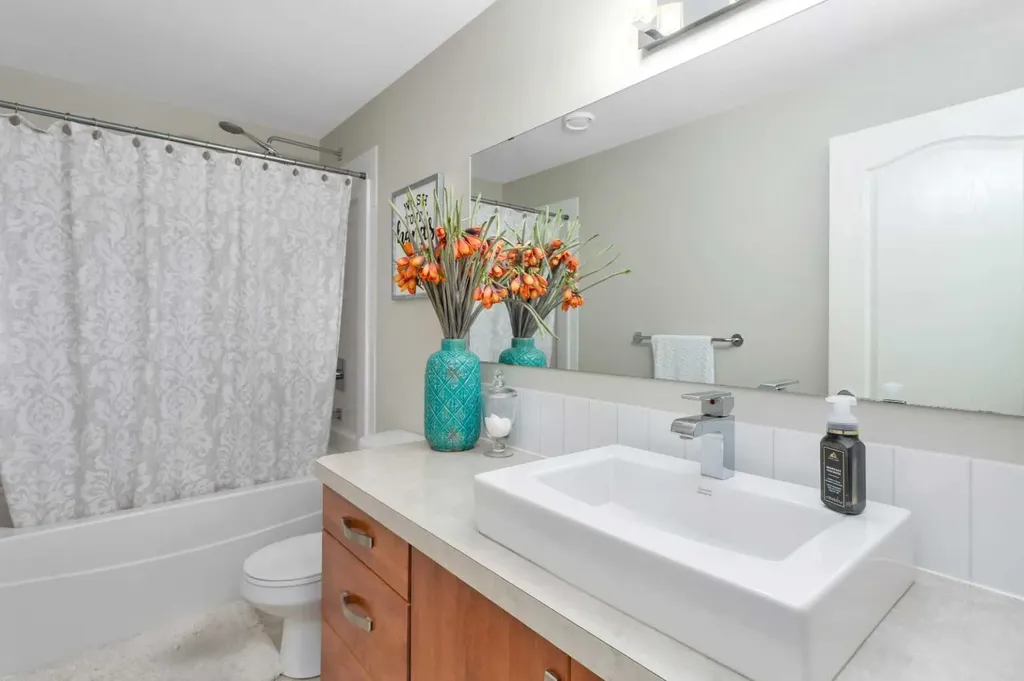 149 Carrington Drive Red Deer AB T4P 0G5