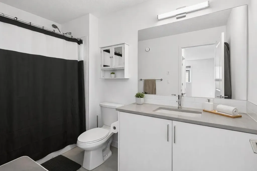 48 Willow Green SW Airdrie AB T4B 5M3
