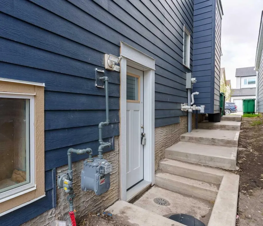 48 Willow Green SW Airdrie AB T4B 5M3
