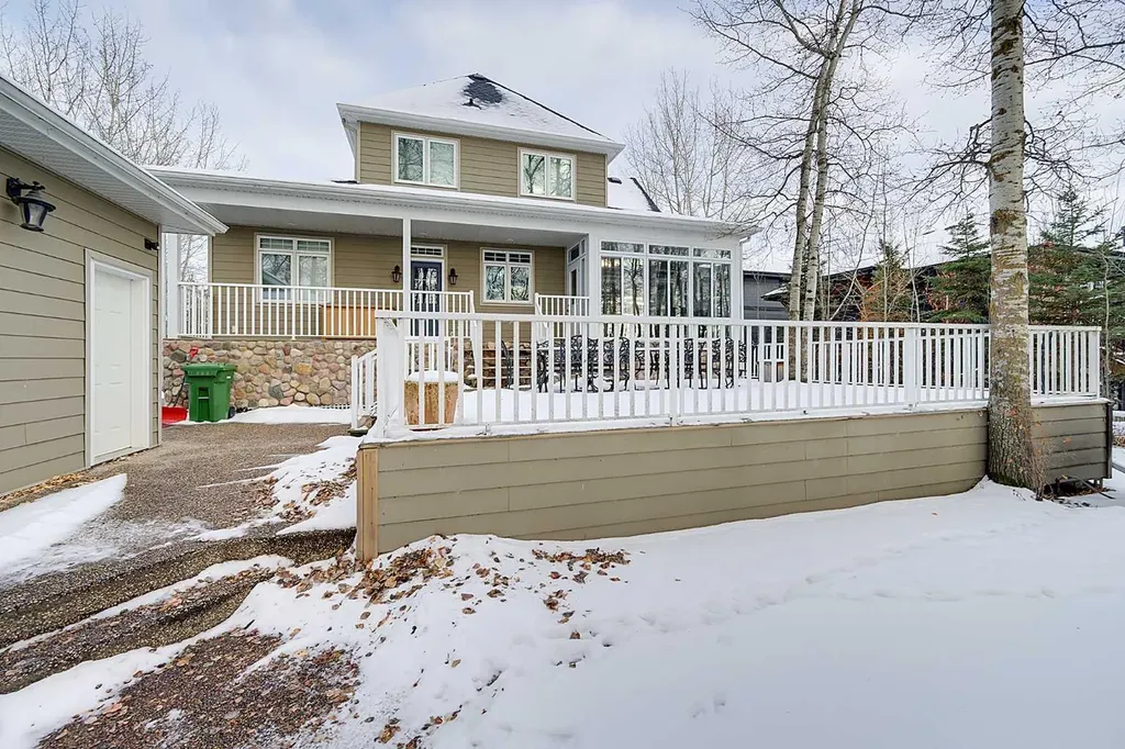 244 Canal Street Rural Ponoka County AB T4L2N3