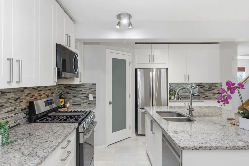 128 Valley Brook Circle NW Calgary AB T3B 5S2
