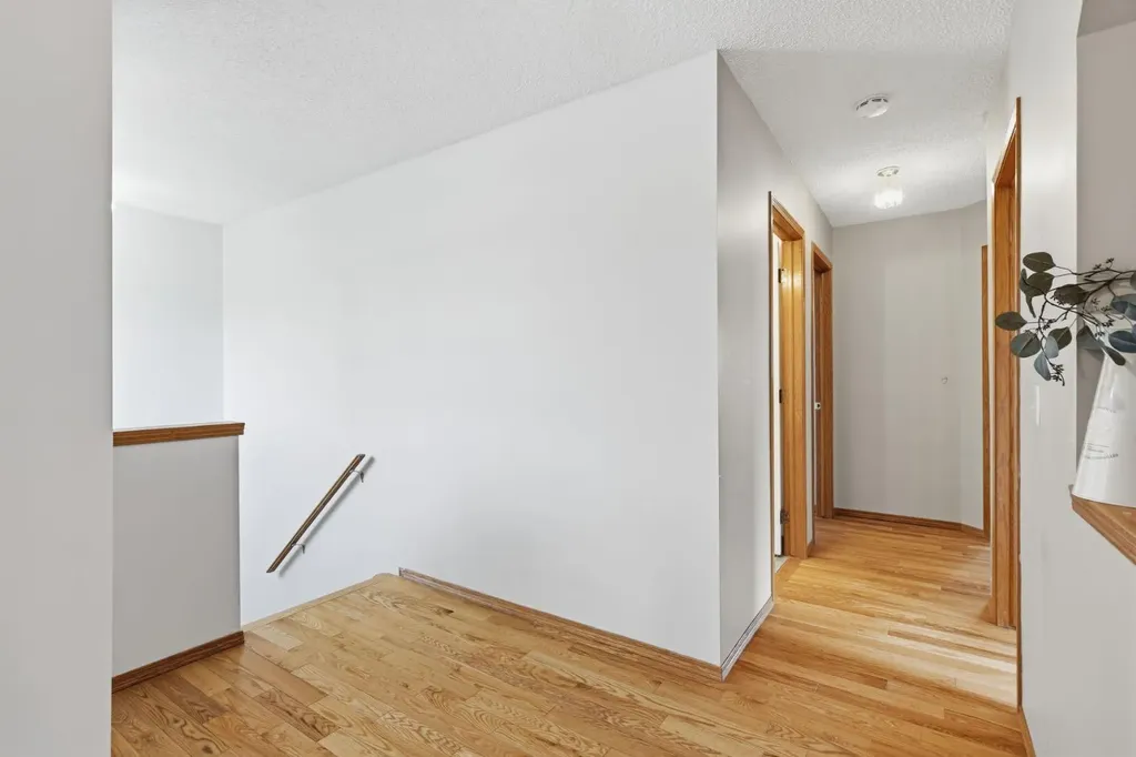 128 Valley Brook Circle NW Calgary AB T3B 5S2