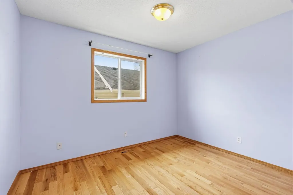 128 Valley Brook Circle NW Calgary AB T3B 5S2