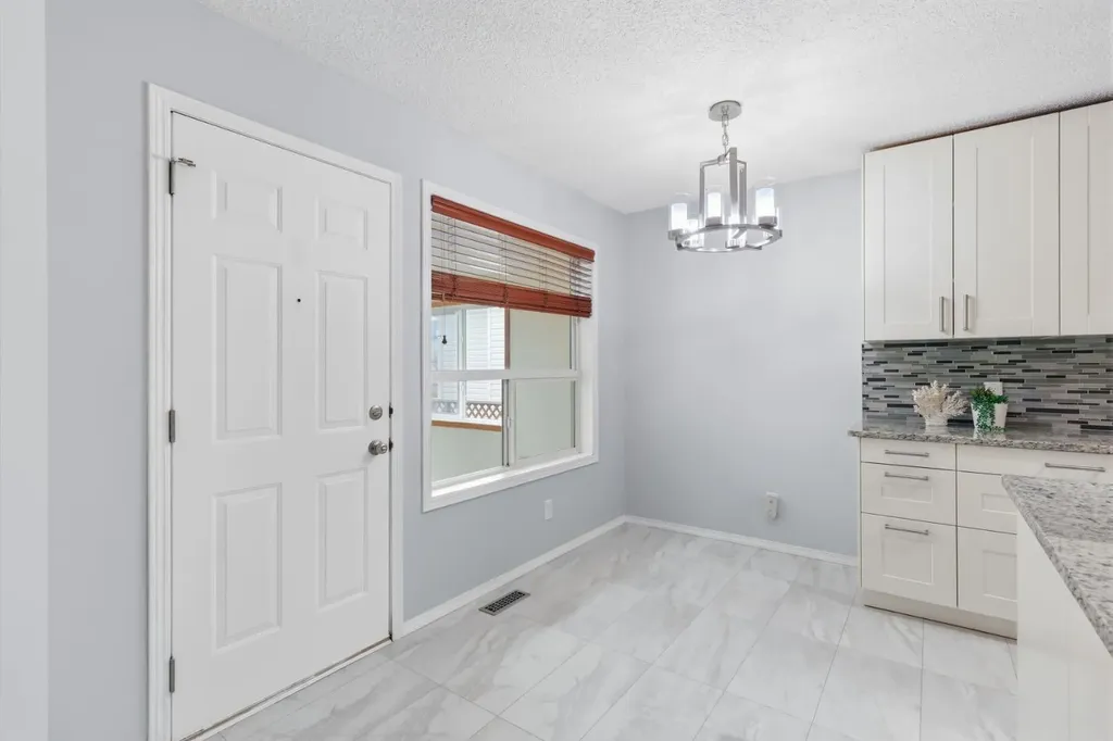 128 Valley Brook Circle NW Calgary AB T3B 5S2