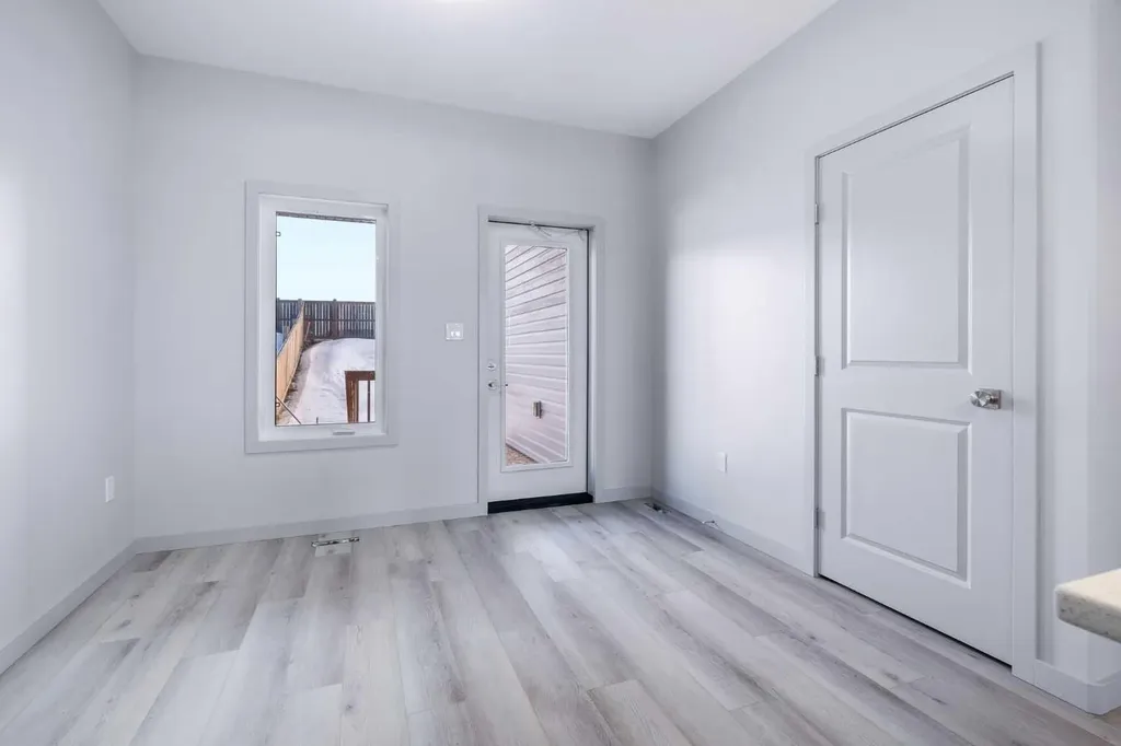 3321 41 Avenue Lloydminster SK S9V 2K6