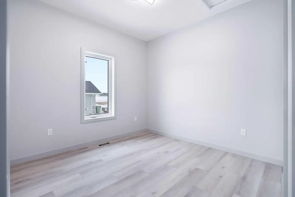 3321 41 Avenue Lloydminster SK S9V 2K6