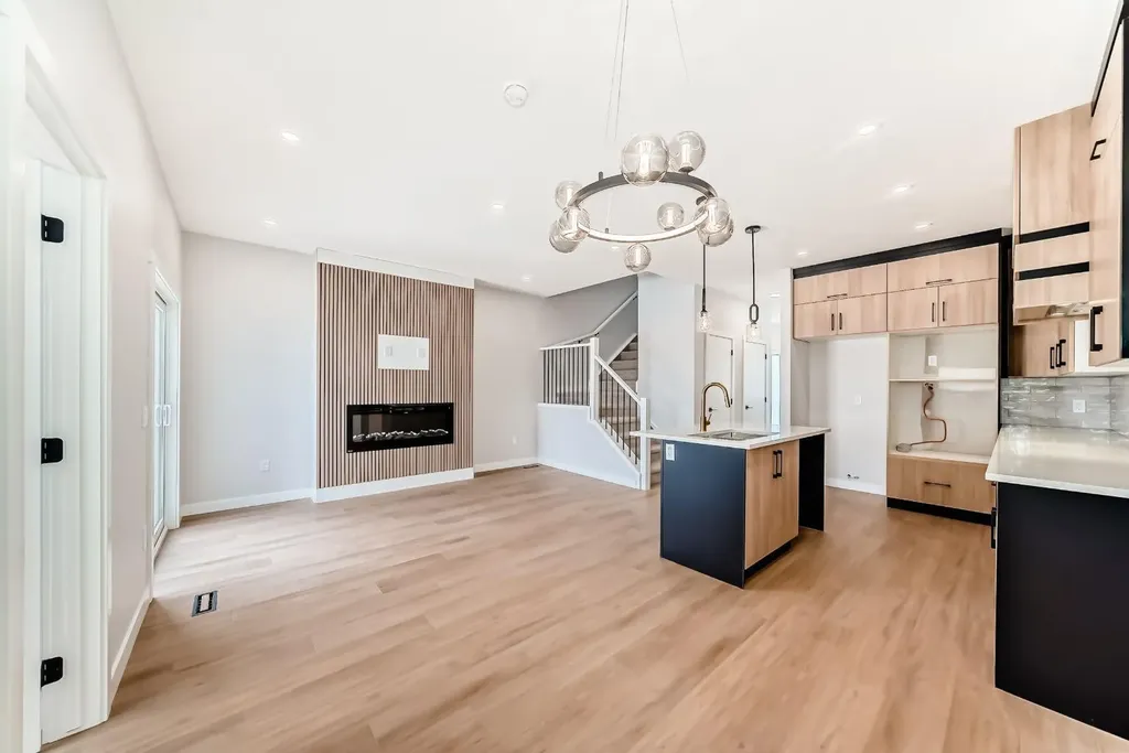 1947 Mccaskill Drive Crossfield AB T0M 0S0