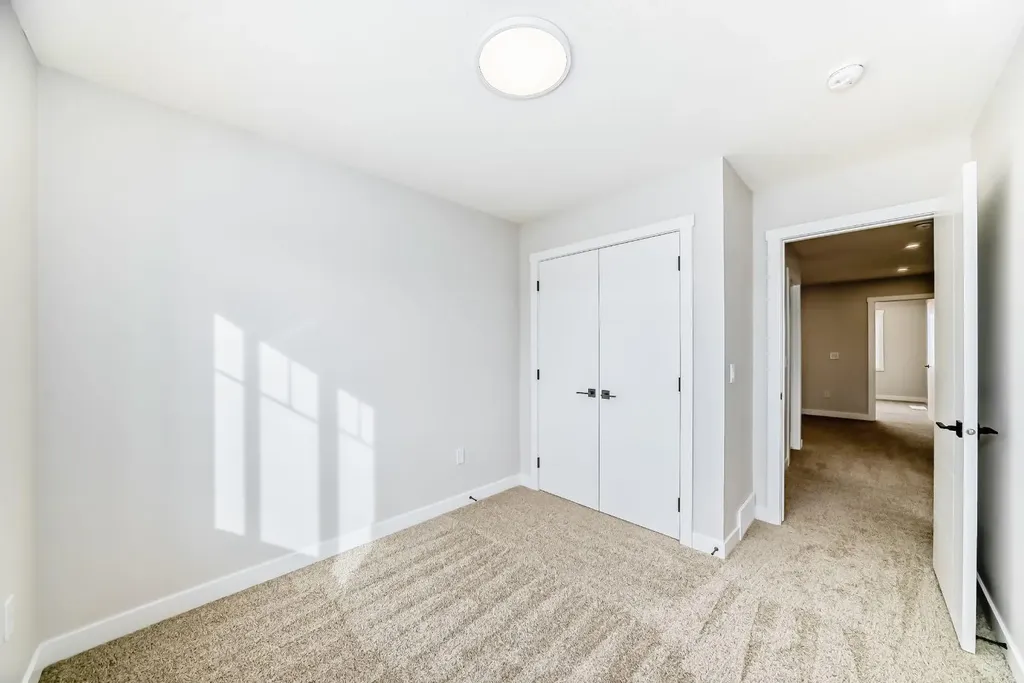 1947 Mccaskill Drive Crossfield AB T0M 0S0