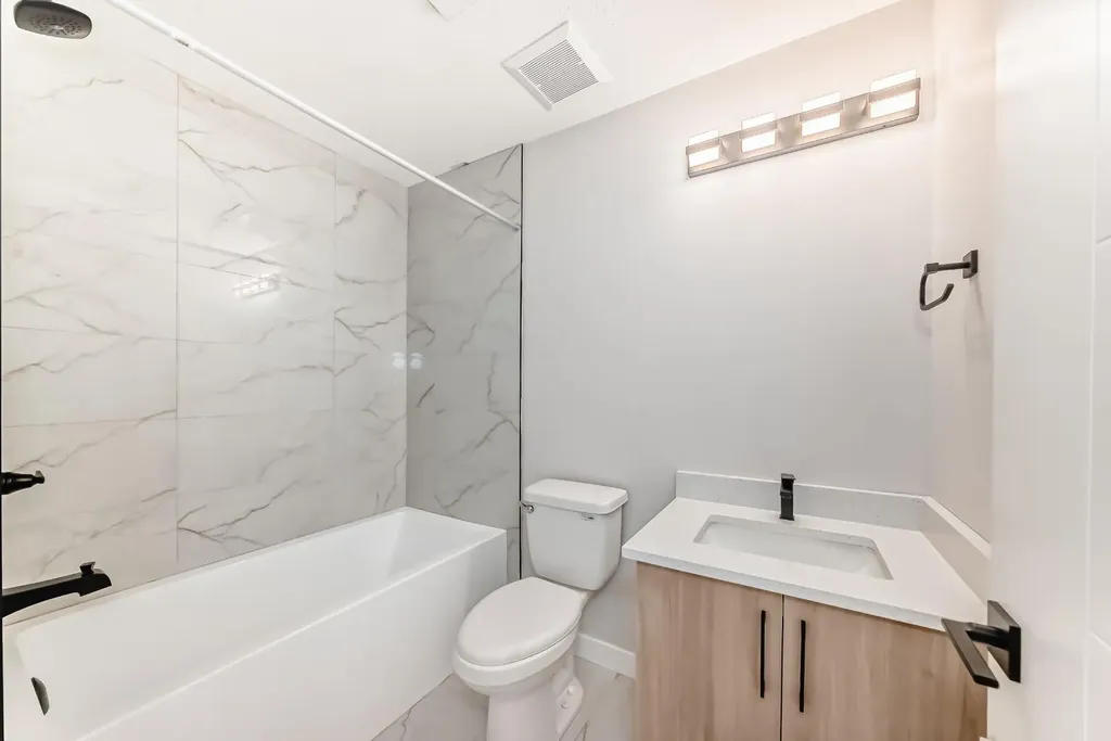 1947 Mccaskill Drive Crossfield AB T0M 0S0