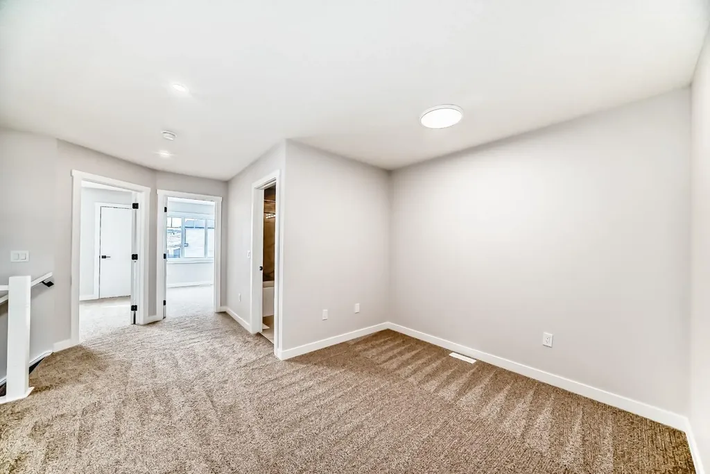 1947 Mccaskill Drive Crossfield AB T0M 0S0