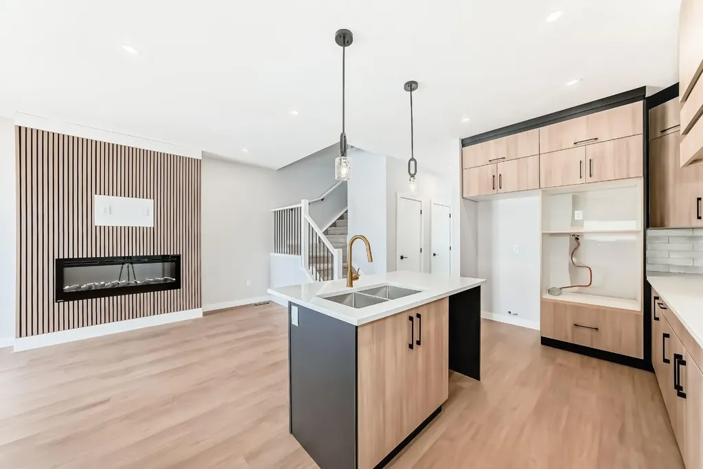 1947 Mccaskill Drive Crossfield AB T0M 0S0