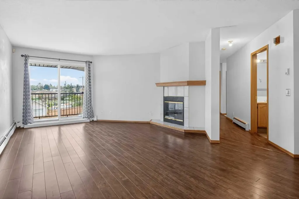 1715 35 Street SE Calgary AB T2A 1B4