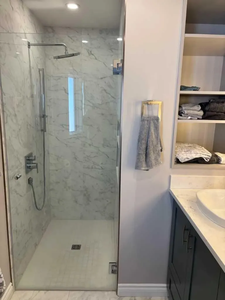1065 East Chestermere Drive Chestermere AB T1X 1A9