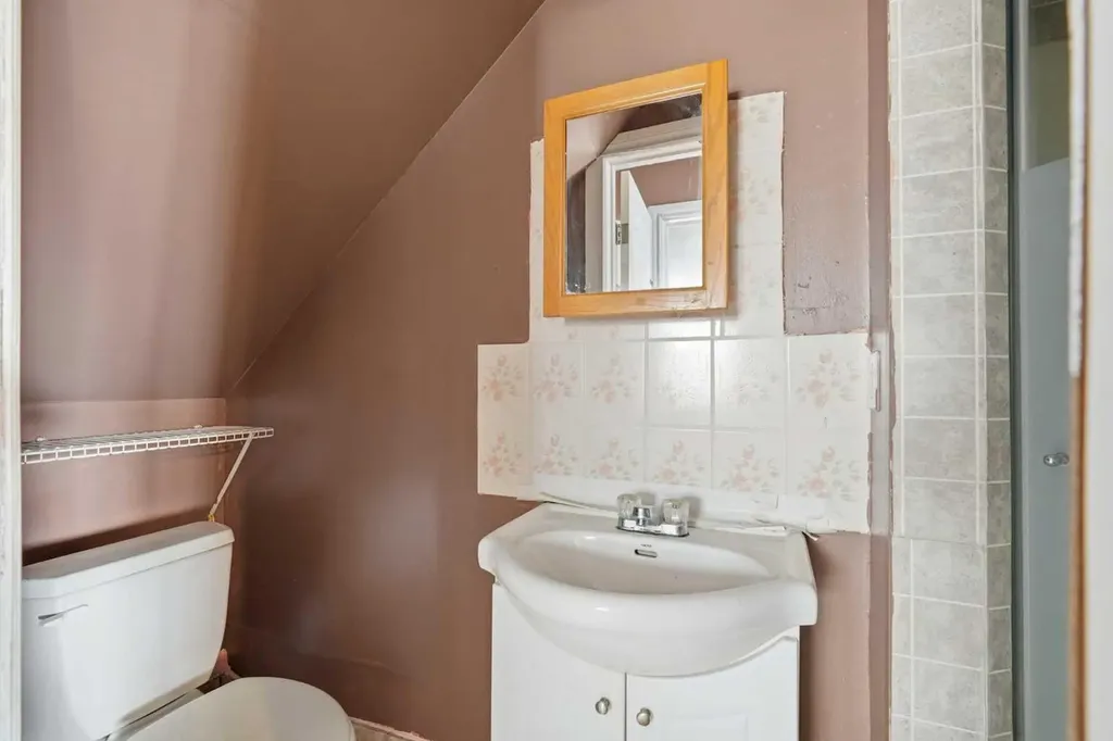 285 Fresno Place NE Calgary AB T1Y 6Y3