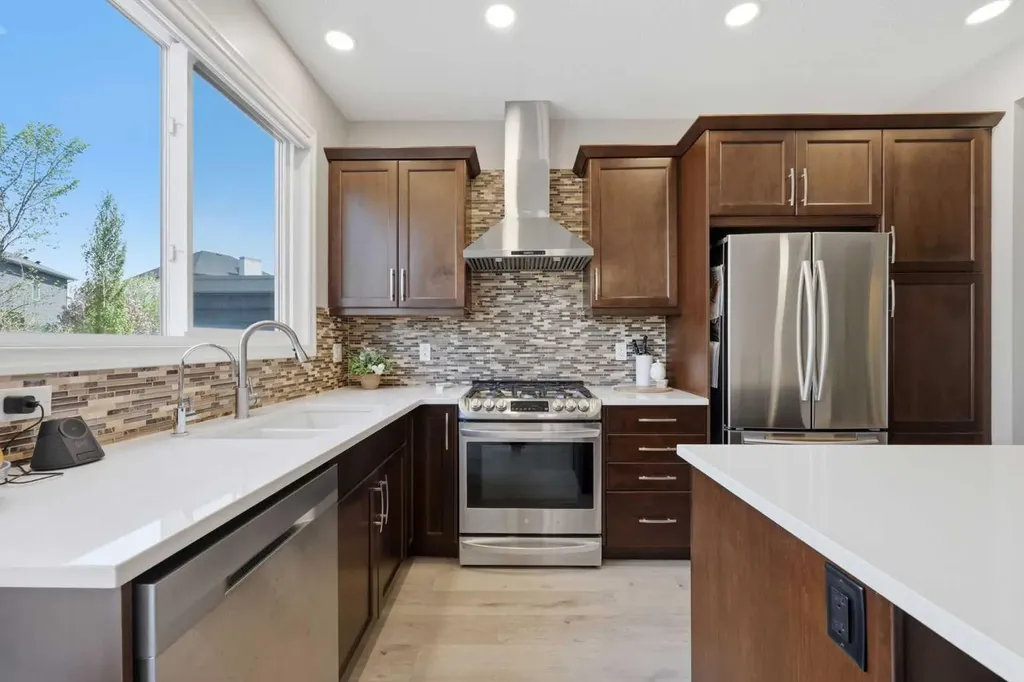 58 Kingfisher Crescent SE Airdrie AB T4A 0X5