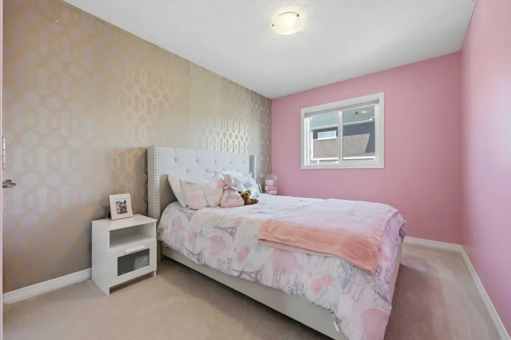 58 Kingfisher Crescent SE Airdrie AB T4A 0X5