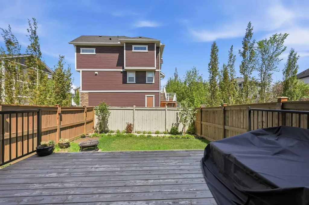 58 Kingfisher Crescent SE Airdrie AB T4A 0X5