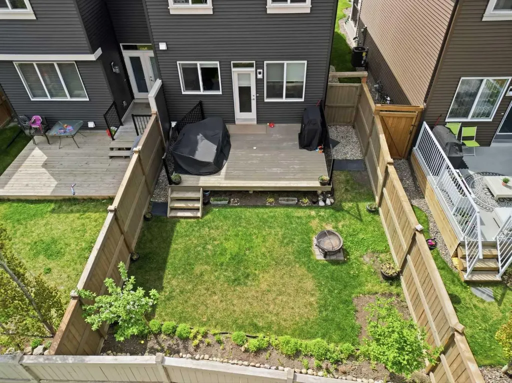 58 Kingfisher Crescent SE Airdrie AB T4A 0X5