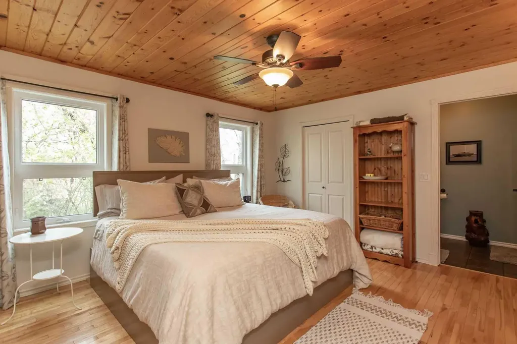 42377 Range Road 151 Rural Flagstaff County AB T0B 1N0
