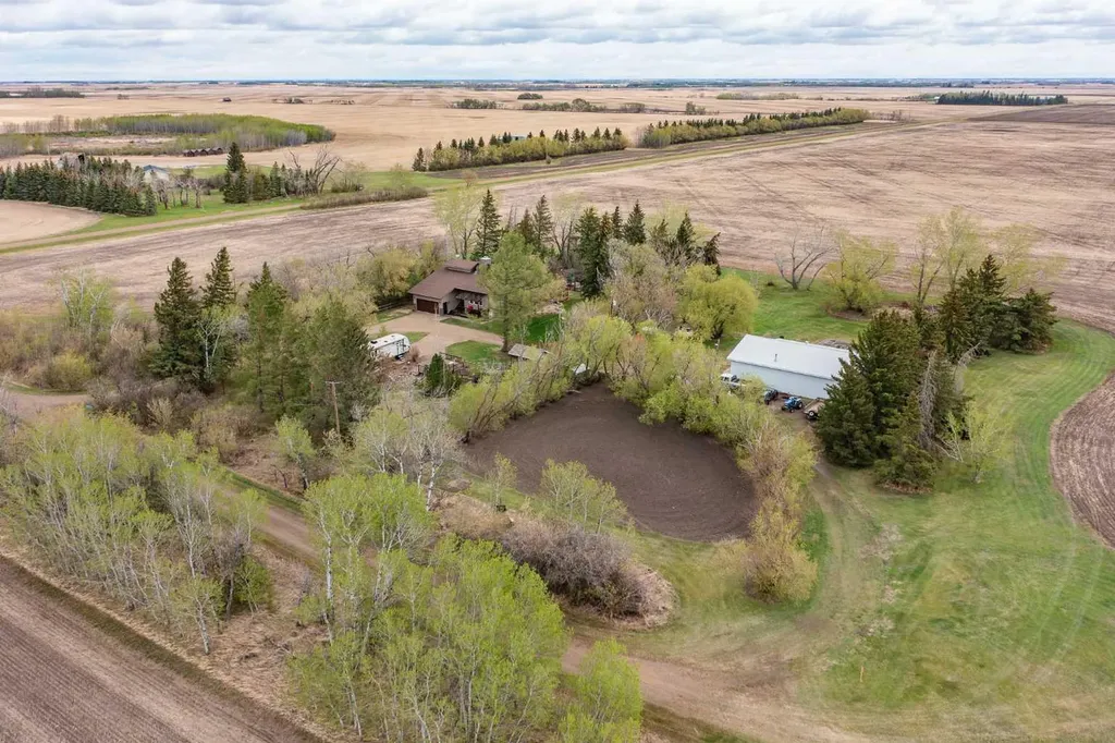 42377 Range Road 151 Rural Flagstaff County AB T0B 1N0