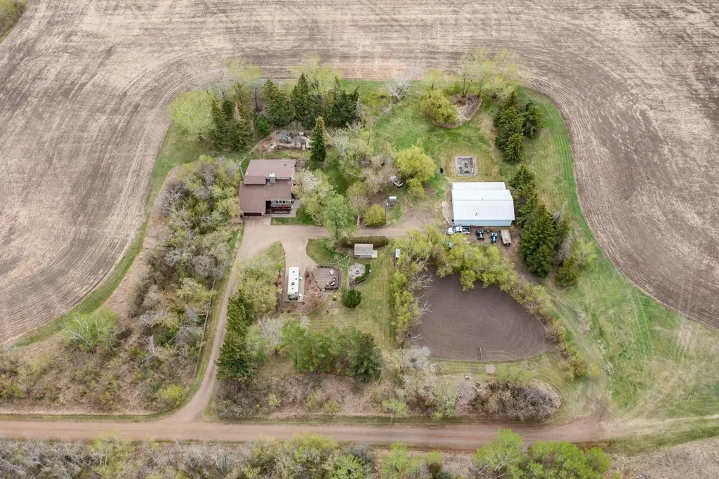 42377 Range Road 151 Rural Flagstaff County AB T0B 1N0