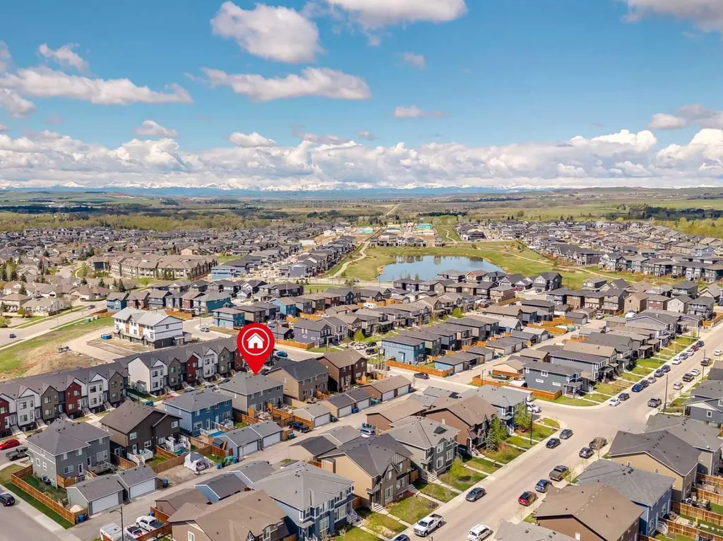 43 Willow Crescent Okotoks AB T1S 5S1
