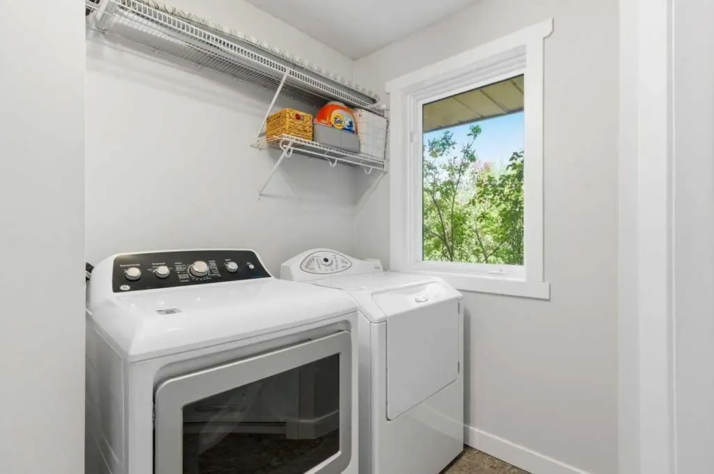 71 Green Meadow Drive Strathmore AB T1P 1L3