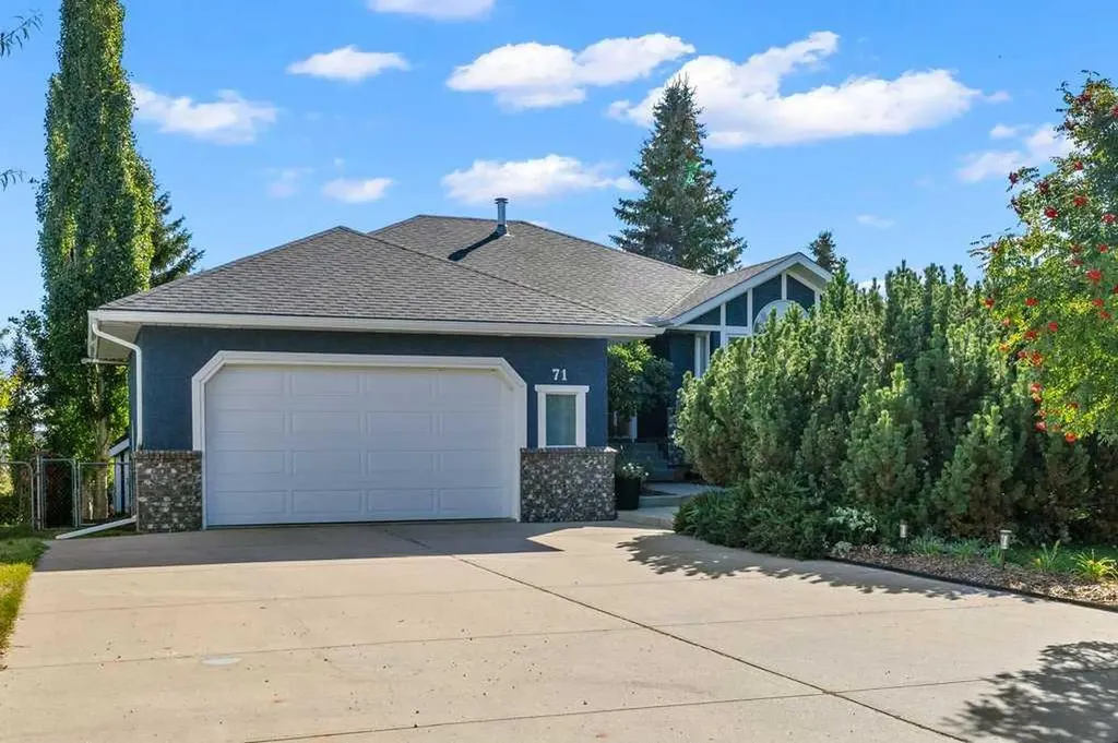 71 Green Meadow Drive Strathmore AB T1P 1L3