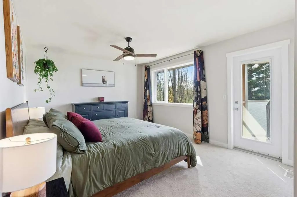 71 Green Meadow Drive Strathmore AB T1P 1L3