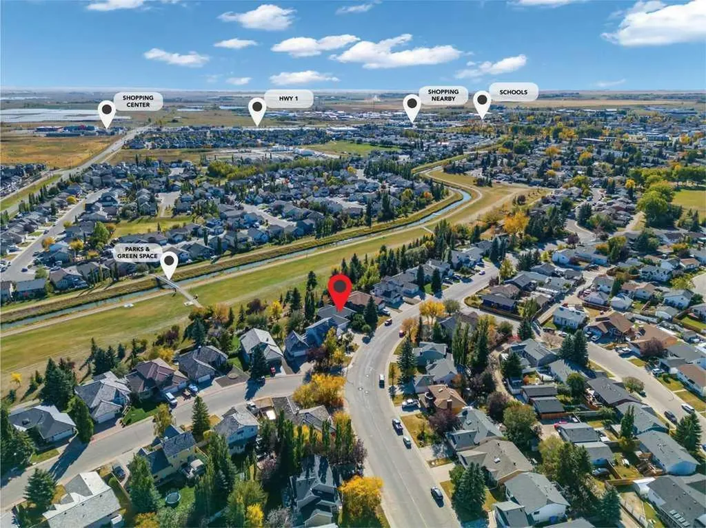 71 Green Meadow Drive Strathmore AB T1P 1L3