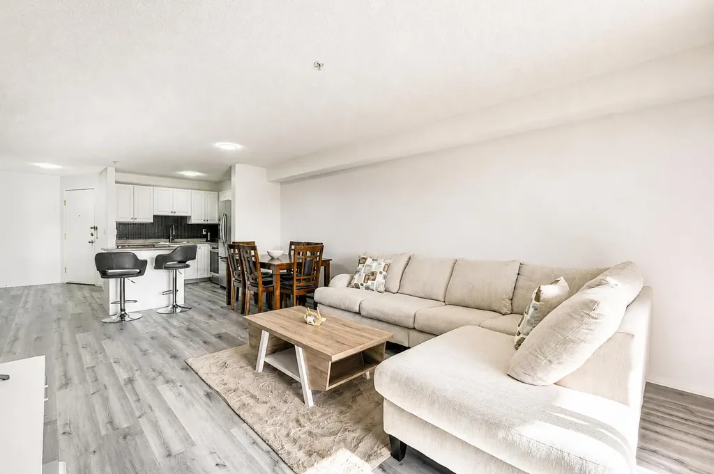 3000 Citadel Meadow Point NW Calgary AB T3G 5N5
