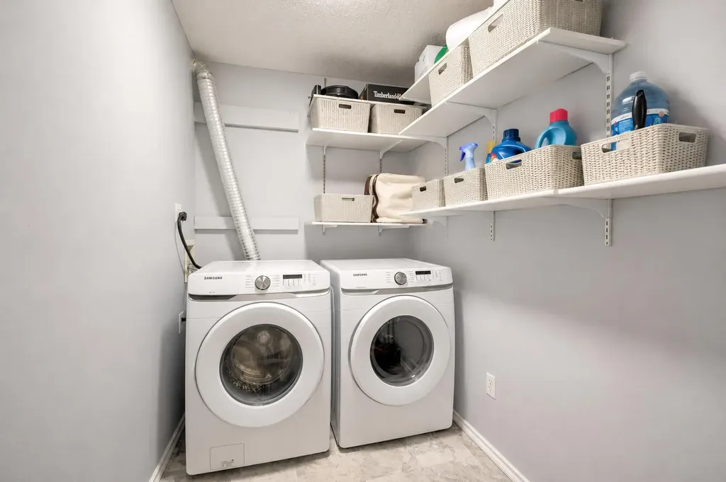 3000 Citadel Meadow Point NW Calgary AB T3G 5N5