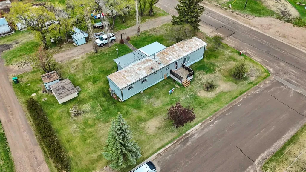 157 Railway Avenue S Big Valley AB T0J 0G0