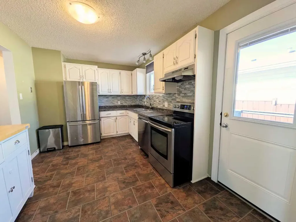 26 Sunset Drive Spirit River AB T0H 3G0
