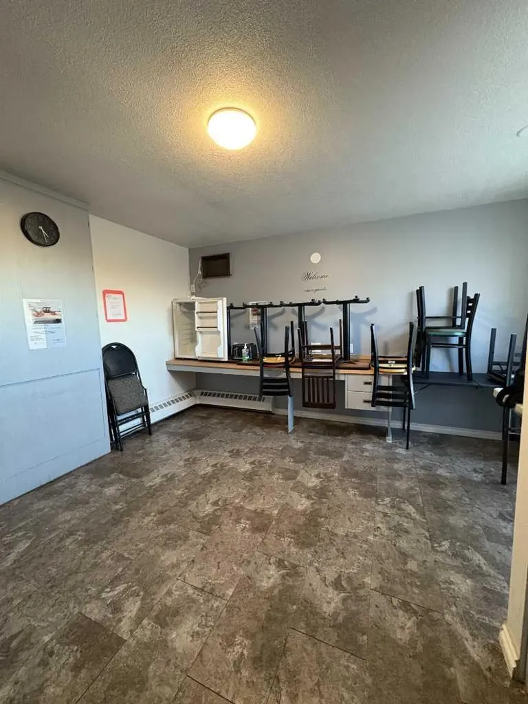 848 Main Street Cardston AB T0K 0K0