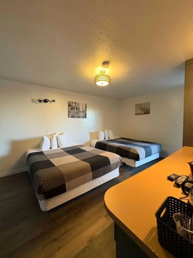 848 Main Street Cardston AB T0K 0K0