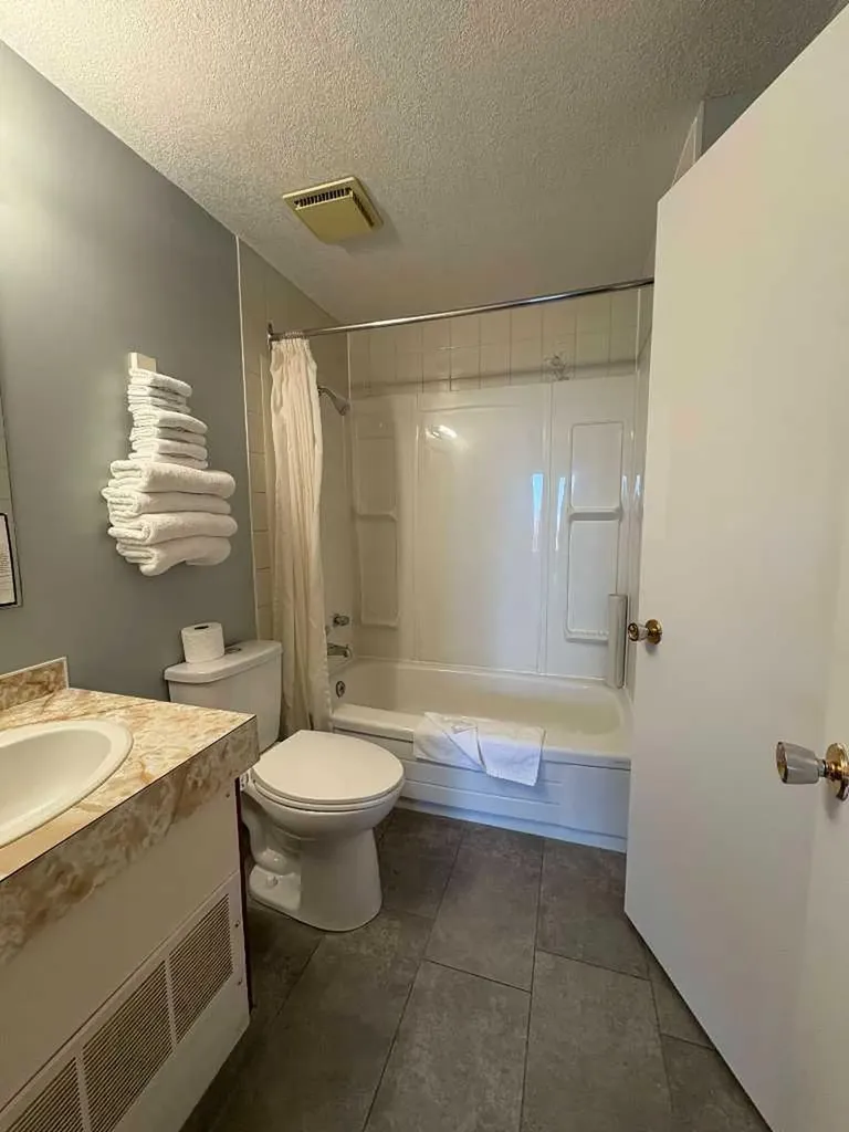 848 Main Street Cardston AB T0K 0K0
