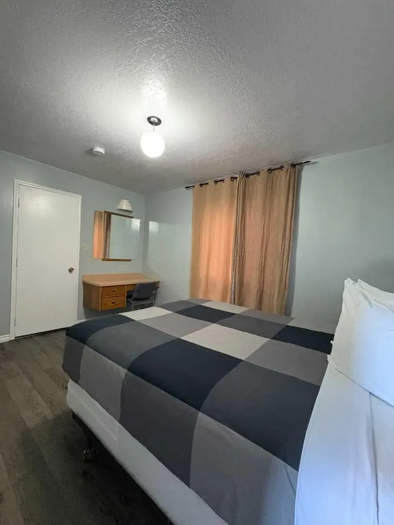 848 Main Street Cardston AB T0K 0K0