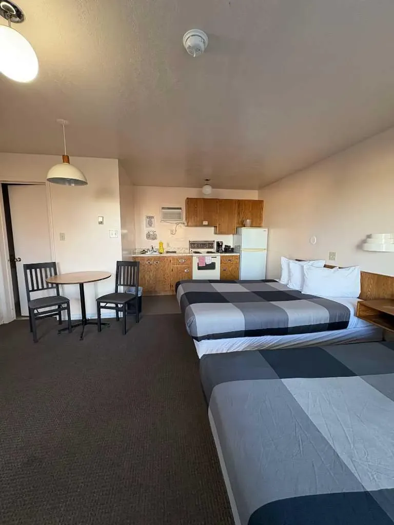 848 Main Street Cardston AB T0K 0K0